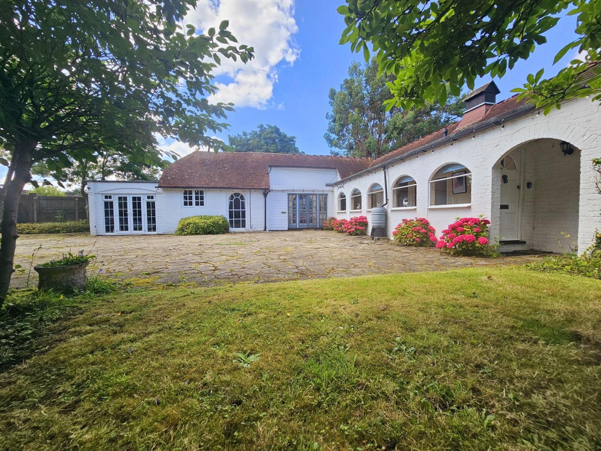 English Farmhouse Cottage 吉尔福德 外观 照片